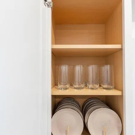 Brand New Cozy Modern Bungalow W/Hot Tub+Movieroom 7 Min From Uptown Charlotte Exterior photo