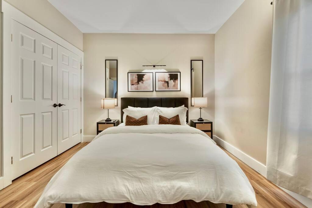 Brand New Cozy Modern W/hot Tub+movieroom 7 Min From Uptown Hébergement de vacances